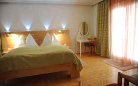 Zimmer im Haupthaus - Foto: Andrea Knura